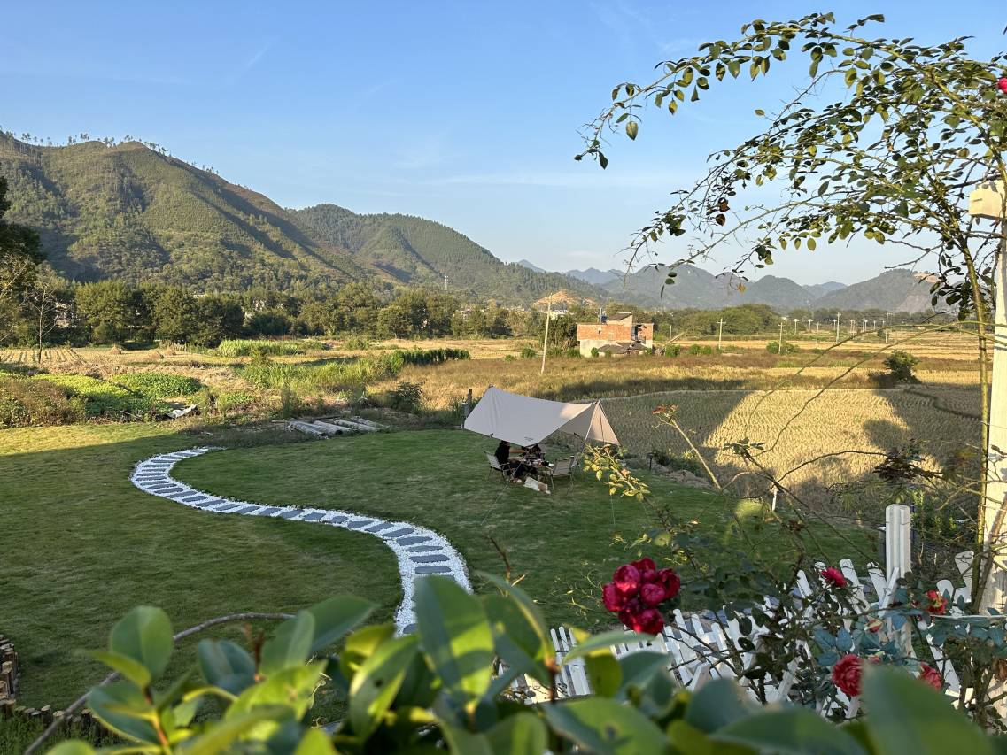 谷隐·青山外自然艺术院景美宿(望仙谷景区店)图片