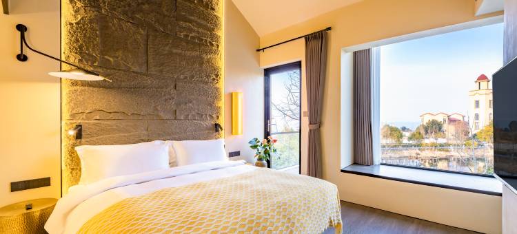 花筑·履程拾光民宿(黄山太平湖景区店)图片