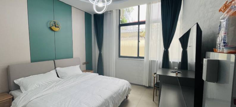 玖玖民宿(丽景门十字街店)图片