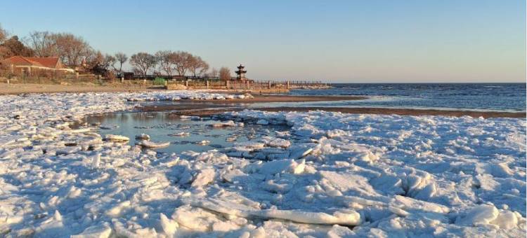 德林海岸度假酒店(北戴河老虎石海上公园店)图片