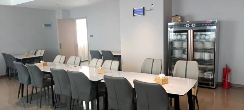 豫港国际酒店(万邦精品园区店)图片