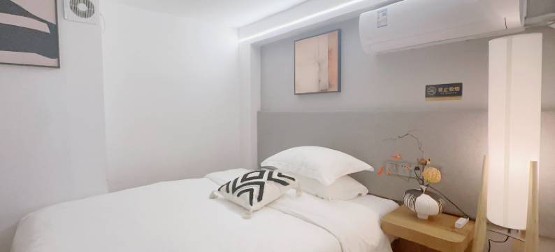 小山云朵公寓(广州南站店)图片