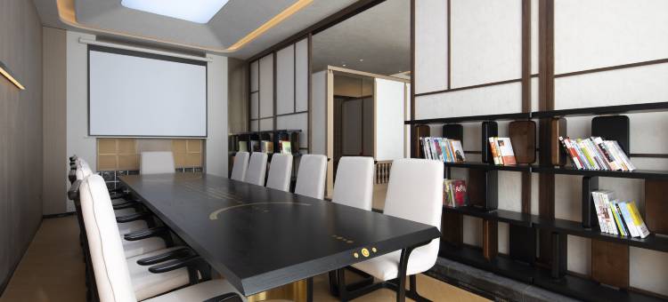 莲臣酒店(香格里拉独克宗古城店)图片