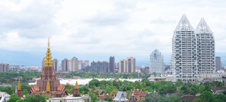 西双版纳石宝大酒店(告庄星光夜市店)图片