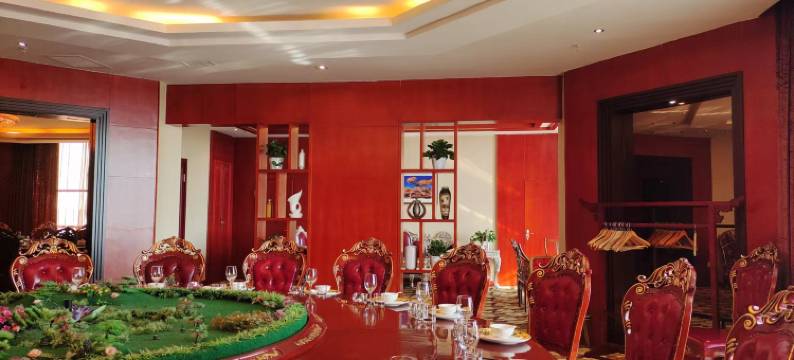 嘉会大酒店(伊宁火车站店)图片