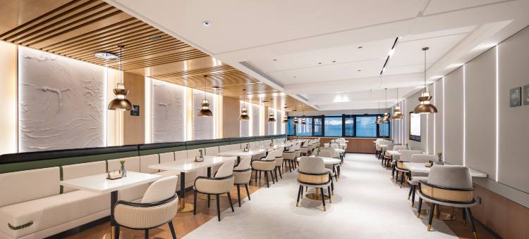 大连东港商务区港湾广场亚朵酒店图片