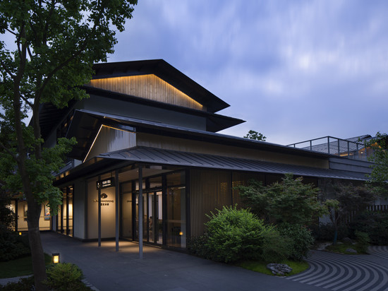 千里走单骑·甘露山民宿(武汉甘露山文创城店)