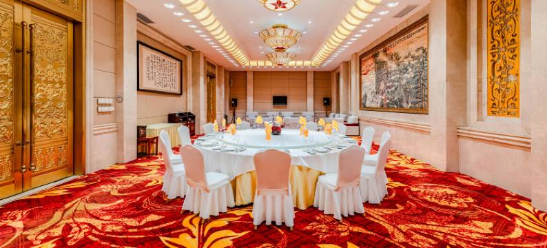 武汉融通中南花园酒店(街道口中南路地铁站店)图片