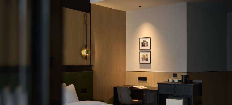 乐山L私汤江景酒店·City Vacation(乐山张公桥东大街美食街店)图片