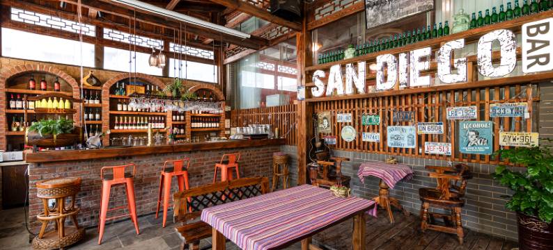 唐高尔夫花园酒店(昆明经开区云景路店)图片