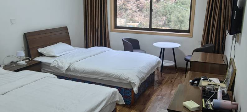 黑水秋赏彩林民宿图片