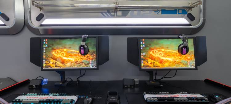 宜博电竞酒店(昌都茶马广场店)图片