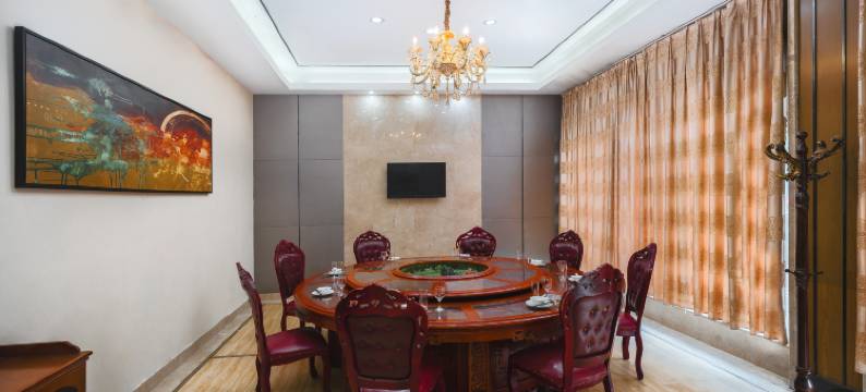 镇平凯宾大酒店(建设大道镇平站店)图片