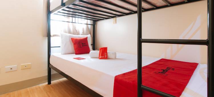 红多兹酒店@黄金旅客传统旅馆(RedDoorz @ Golden Travellers Inn Antique)图片