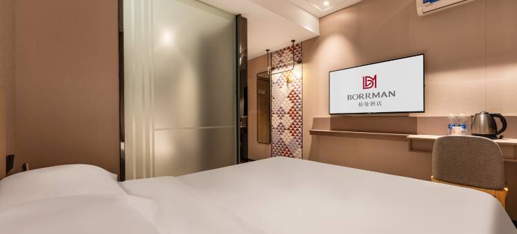 柏曼酒店(广州国际金融城科韵路地铁站店)图片