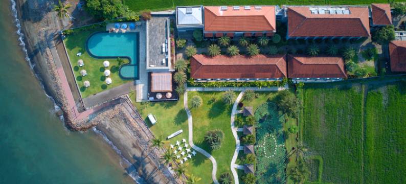 罗维纳海滩俱乐部和度假村(Lovina Beach Club & Resort)图片