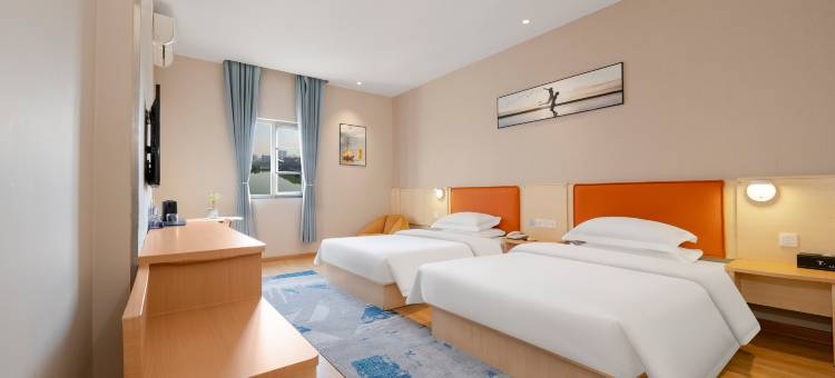 天悦酒店(贵港高铁站东湖店)图片