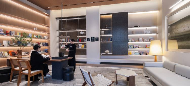 绵阳高铁站涪城万达广场亚朵酒店图片