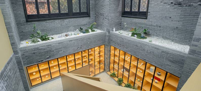 寻瓷居酒店(人民广场陶阳里景区店)图片