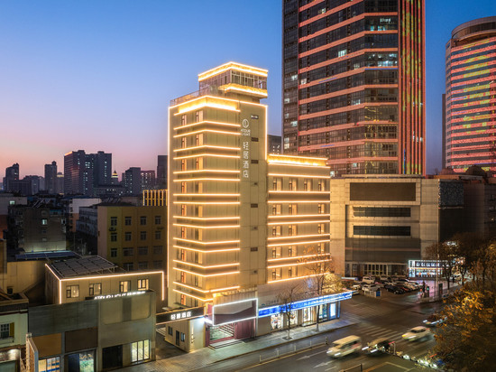 徐州苏宁广场中山南路轻居酒店