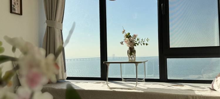 云望海景LOFT公寓(青岛火车北站店)图片