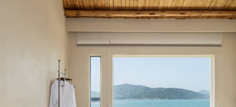 仟里Stay Cluster . 泳池落日海景民宿图片