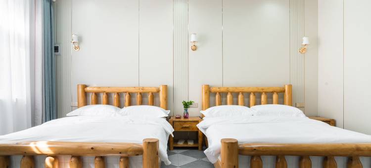 乡里小墅(看见贺兰演艺小镇镇北堡西部影城店)图片