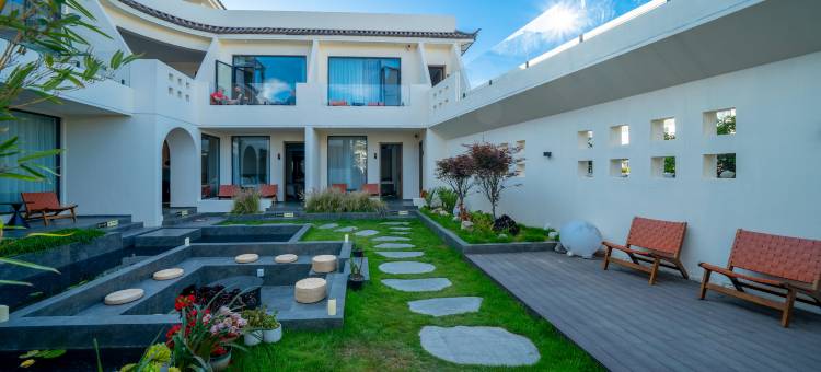 大理泊岚云海设计师美宿(洱海生态廊道龙龛码头店)图片