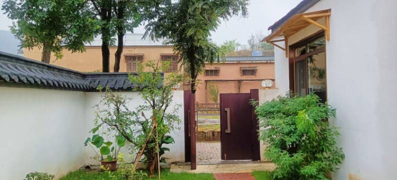 华美庭院·沙湾民宿图片