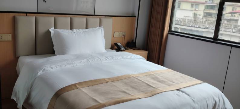 新华大酒店图片