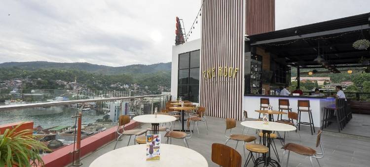 查亚普拉前一酒店(Front One Hotel Jayapura)图片