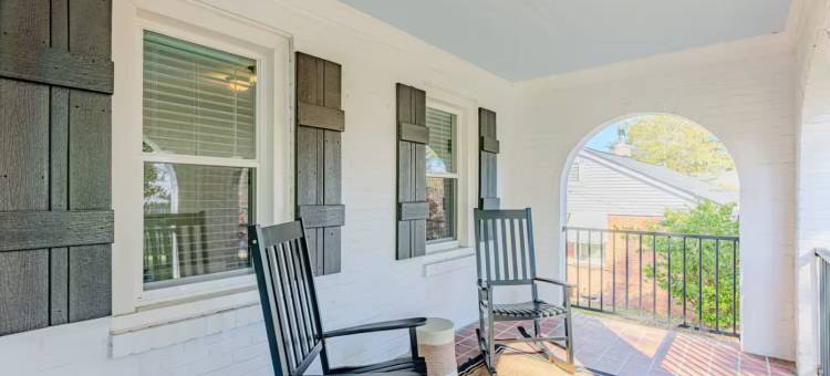 Augusta's Timeless Treasure图片