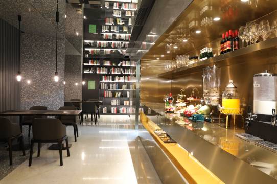 LAYFLAT HOTEL 躺平酒店(深圳南山海上世界地铁站店)