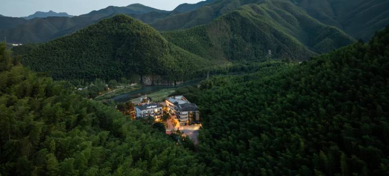 泾县月亮湾度假村图片