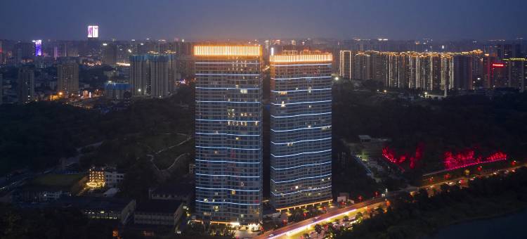 FunGee X 欢致江景酒店(长沙湘江中路恰同学少年广场店)图片