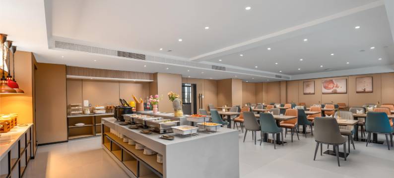 世纪观月・CENTURY MOONRISE・云端寰宇观景酒店(绍兴世纪街店)图片