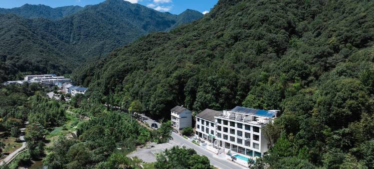 溪月·360°山谷森林氧吧·庭院美宿(三清山旅游公路店)图片