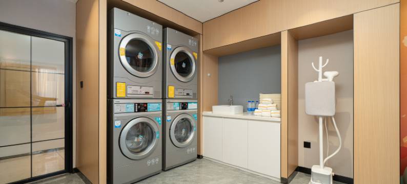 城市便捷酒店(鹿寨步行街店)图片