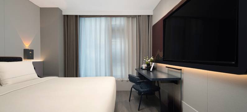 上海北外滩外白渡桥轻居酒店图片