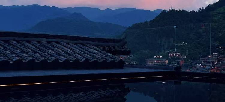 鸾喜·云舍人文酒店(西江千户苗寨观景台店)图片