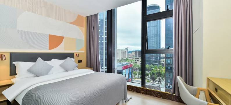 云之上酒店(遵义新蒲林达美食城店)图片