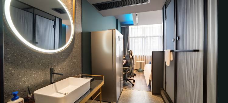 粤塔X电竞酒店(广州新都荟广场东晓南地铁站店)图片