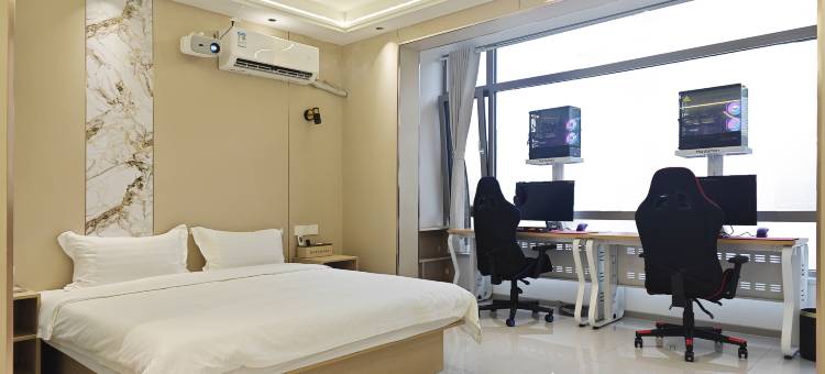 游季电竞民宿(高铁站店)图片