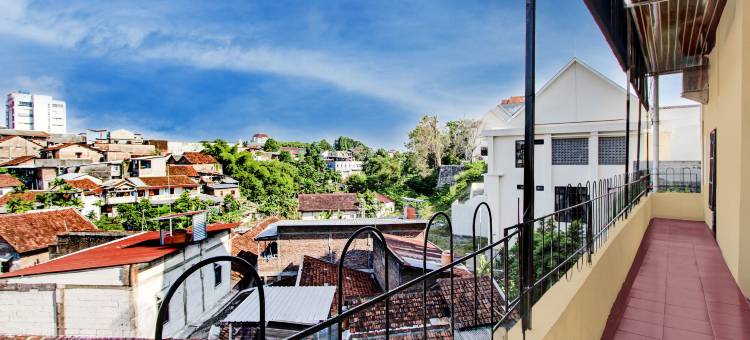 O 酒店日惹，靠近图古马里奥波罗(Hotel O Near Tugu Yogyakarta 2 formerly Monjali Inn)图片