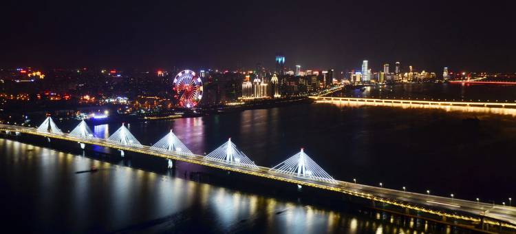 希曼酒店(西湖大悦城观洲地铁站店)图片