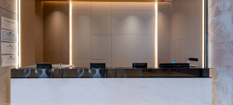 格林东方梧州玫瑰湖公园酒店图片