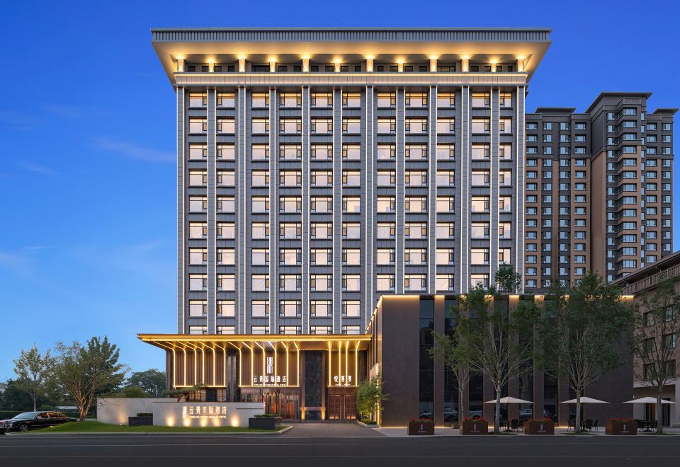 闻喜云景国际酒店外景图