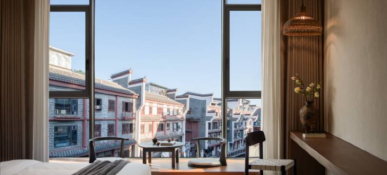 衡阳坐忘叁城民宿(南岳衡山风景区南岳大庙店)图片