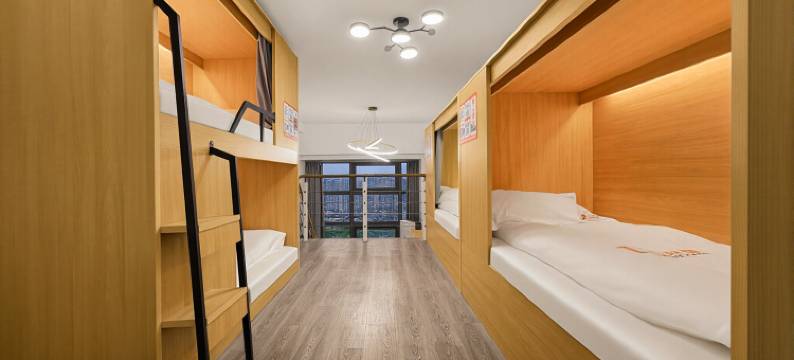 三只猫青年旅社(无锡东站店)图片