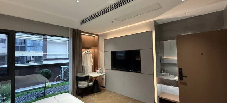 凡蒂诗大酒店图片